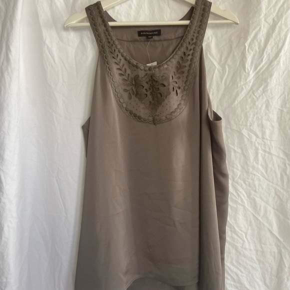 Banana Republic Silver Gray Racerback With Velvet Cut
Work Lined Size XL NEW - Picture 15 of 16